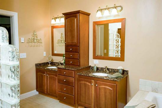 Bathroom Cabinets & Remodeling 
