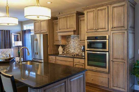 Kitchen Cabinets & Remodeling 